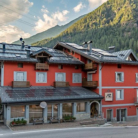 Hotel Garnì Zanella Fucine Esterno foto